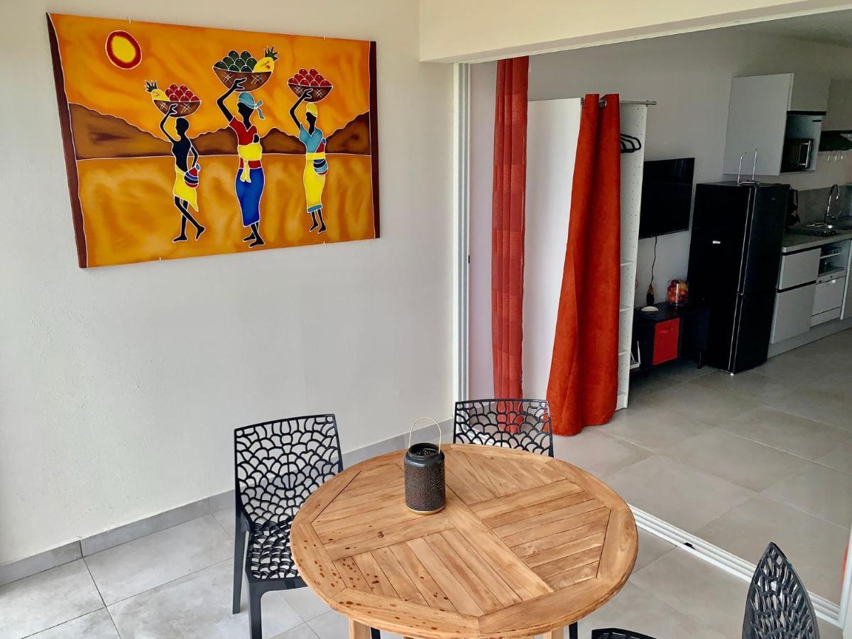Le Sea-Breeze - Beau Studio Piscine Vue Lagon Marigot  Exterior foto